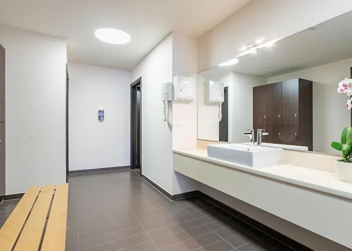 Apartament Le Belvedere D1-4 By Interhome Montreux