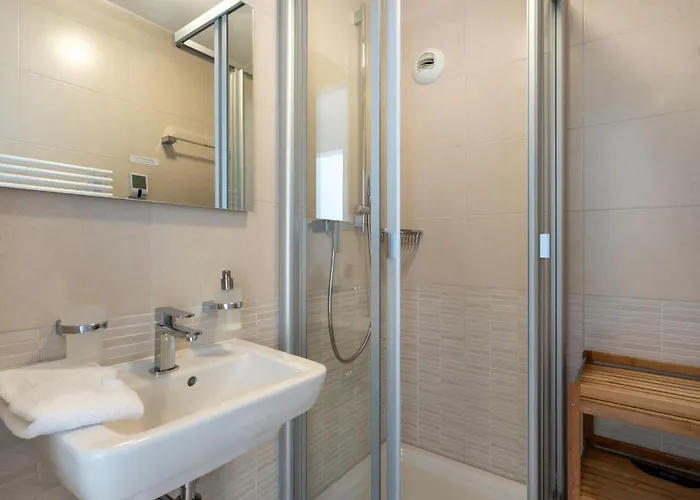 Le Belvedere D1-4 By Interhome Apartament