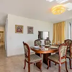 Le Belvedere D1-4 By Interhome Apartamento
